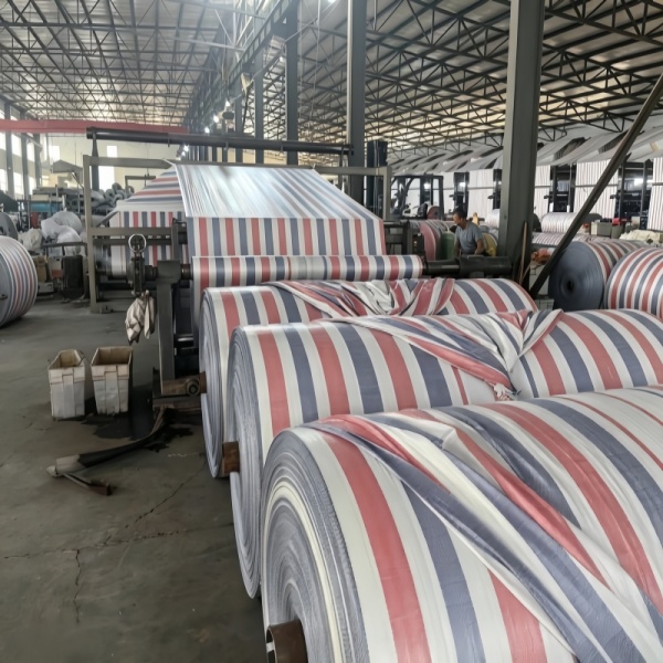 PE编织覆膜彩条布